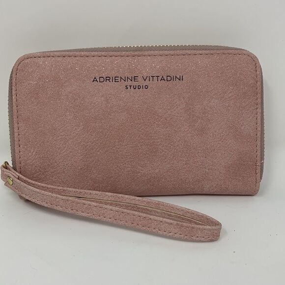 Adrienne Vittadini pink wristlet - Picture 1 of 11
